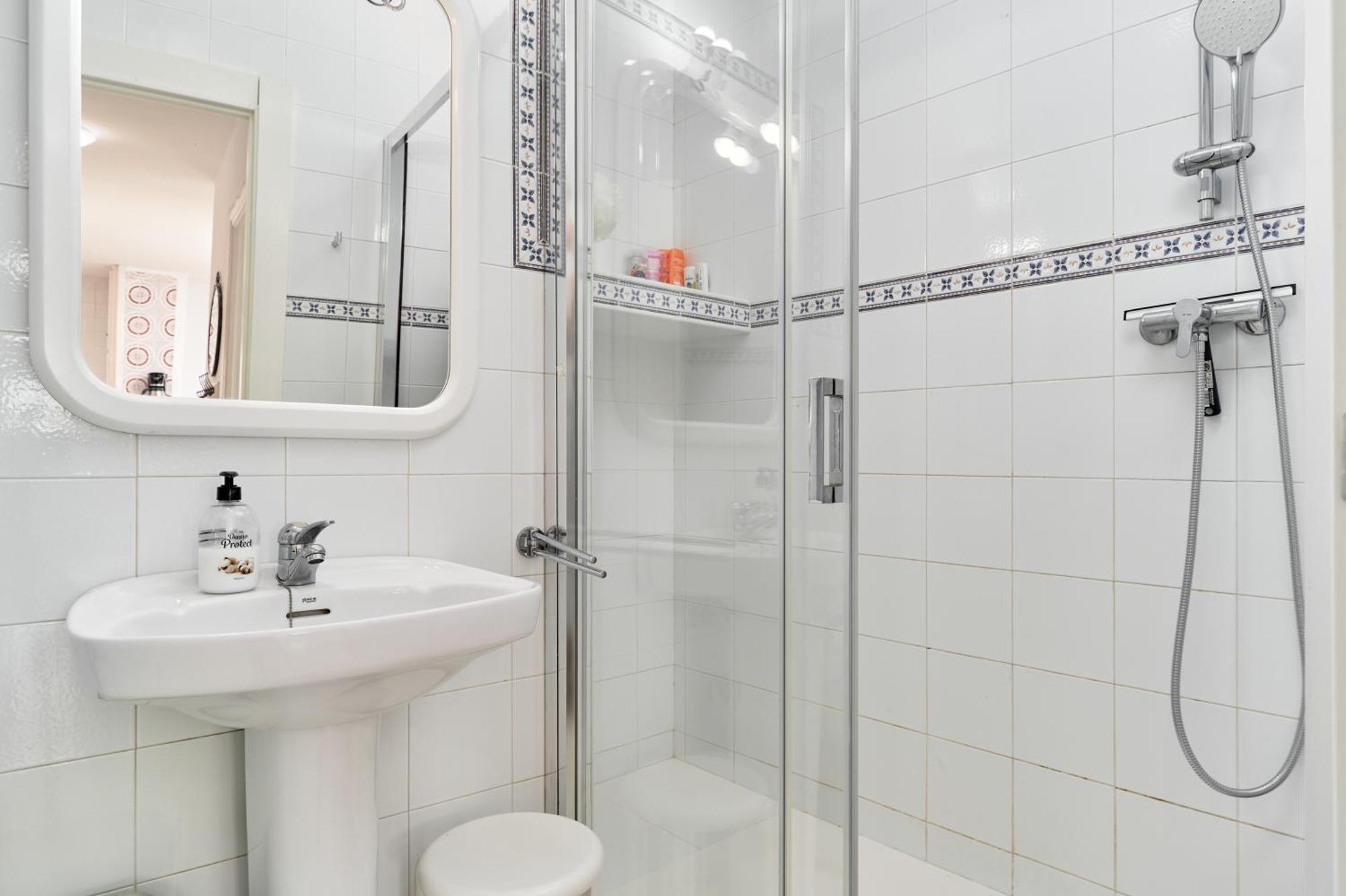 With Stunning Views Apartment *
